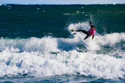 Live Fearlessly Surfshop Shootout - High Resolution Gallery Download